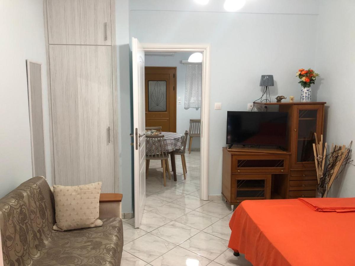 Thea Sea Apartment Nea Moudania Esterno foto